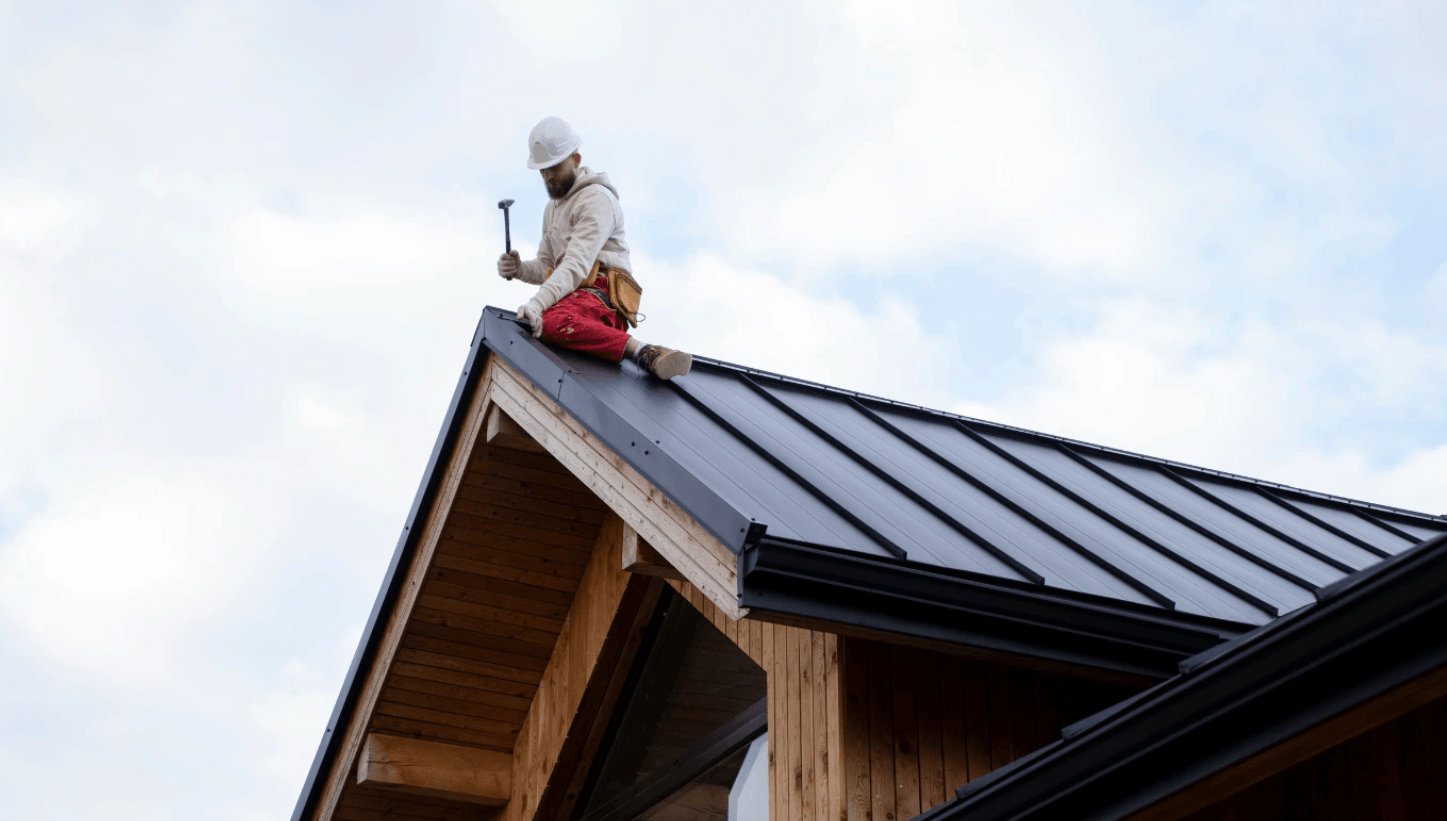 How Roofing Companies Handle Large-Scale Projects